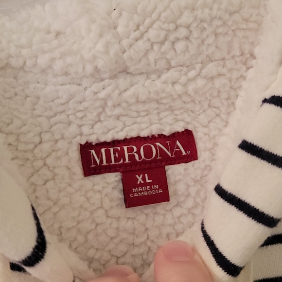 EUC Merona striped zippered sweatshirt with hoodie. - Picture 5 of 9